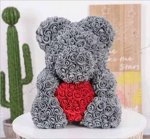 

Мишка из роз Teddy Grey с сердцем 40 см + Подарочная коробка