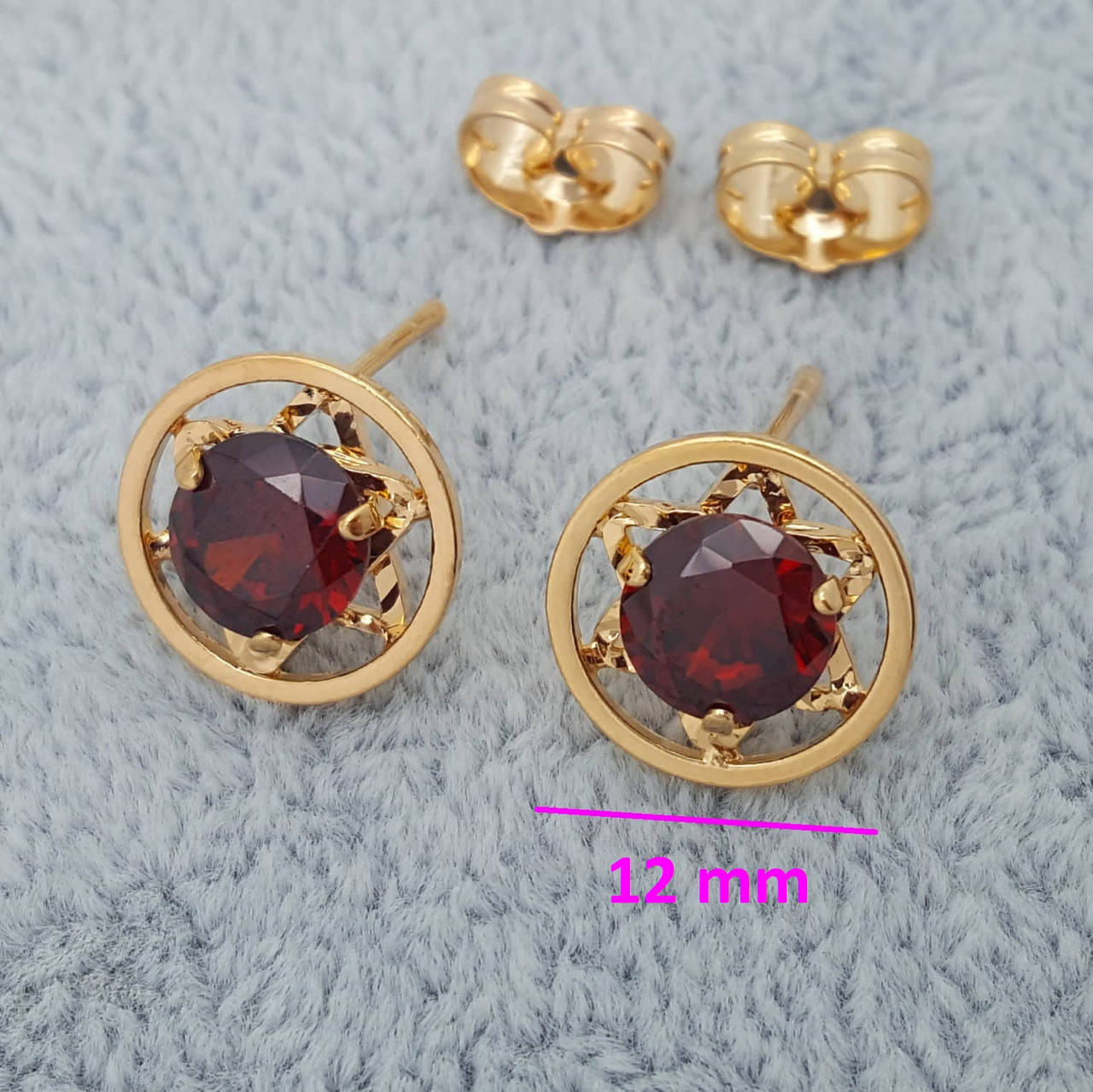 

Серьги гвоздики, Кружок с красным цирконием, позолота Xuping, 18К