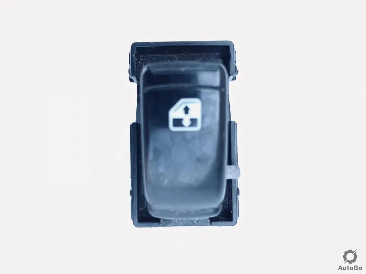 

Кнопка стеклоподъемника Chevrolet Lacetti 621W04790