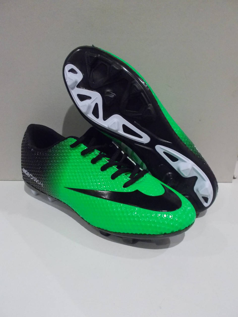 

Бутсы(копы) футбольные Walked Nike зелёные, Зелёный
