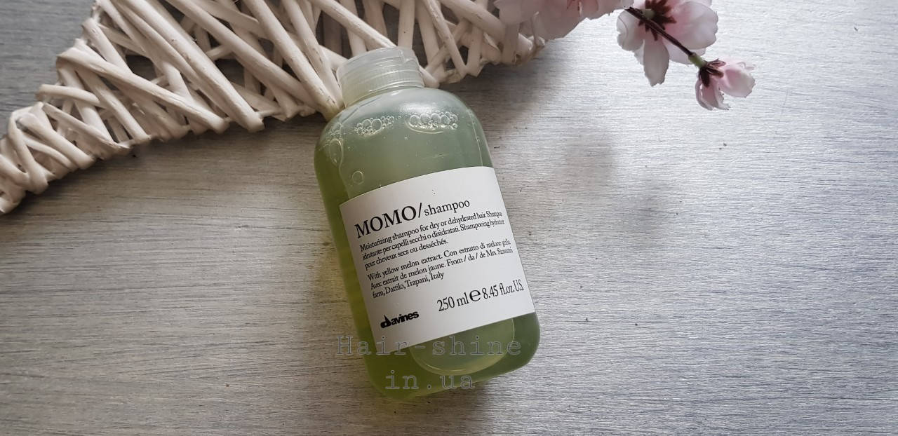 

Шампунь для глубокого увлажнения волос 250 мл Davines Essential Haircare New Momo Shampoo