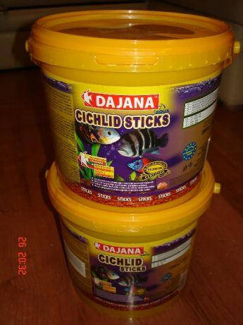 

Dajana Cichlid Sticks 5л/1,5кг - корм в виде плавающих палочек для цихлид
