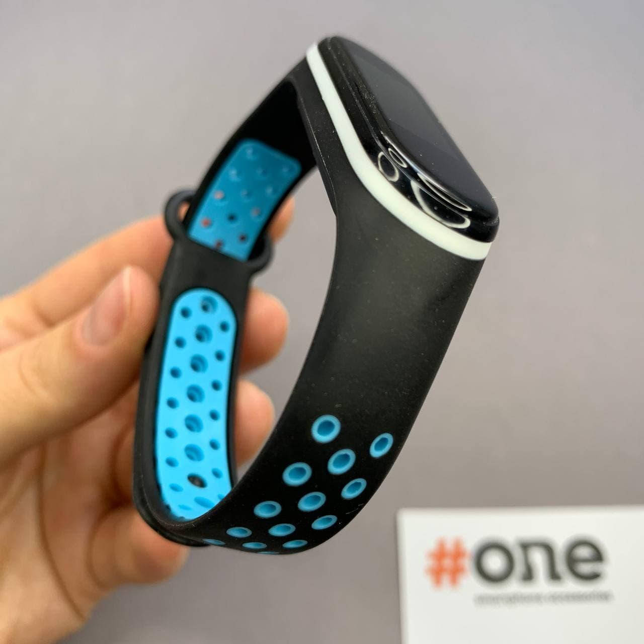 

Ремешок для Xiaomi Mi Band 4 силиконовый спортивный ремешок браслет для фитнесс трекера ми бенд 4 черный SPR