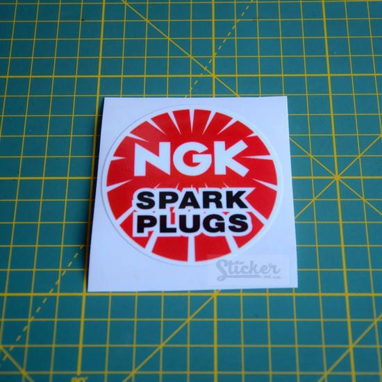 

Виниловая наклейка стикер на автомобиль - NGK Spark Plugs