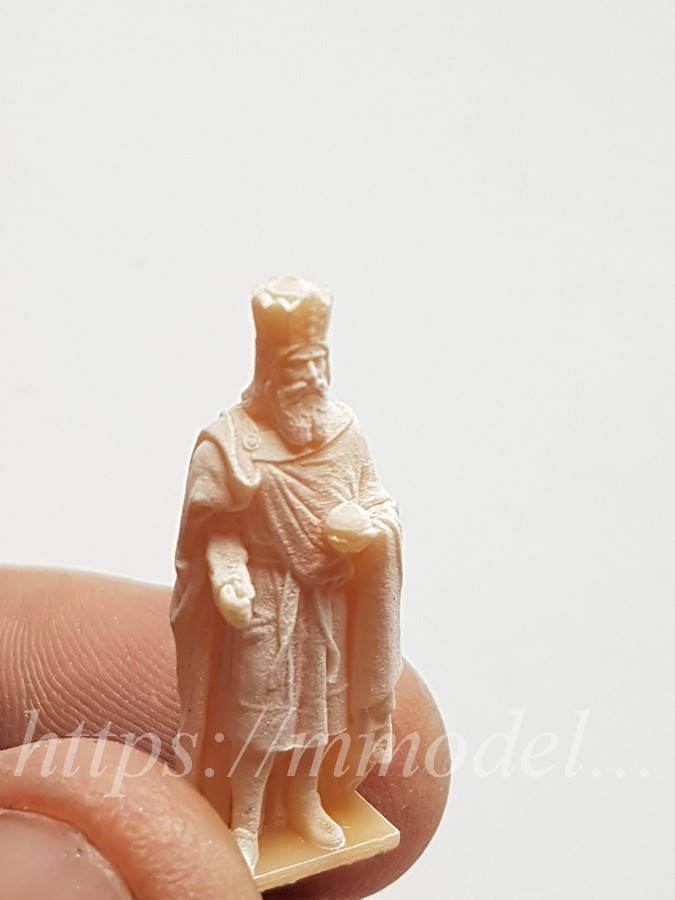 

Фигурка памятника для макета или диарамы, 1шт, высотой 34 мм, масштаб 1:87, H0