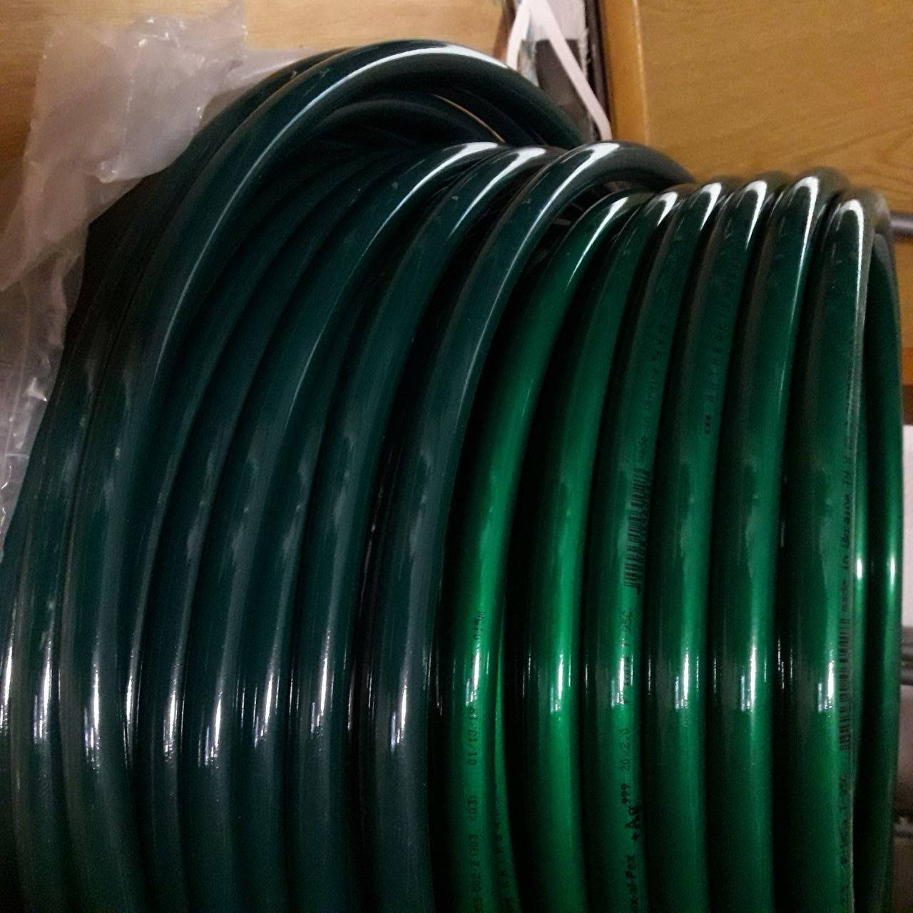 

Труба м/п темно-зеленая 16 мм