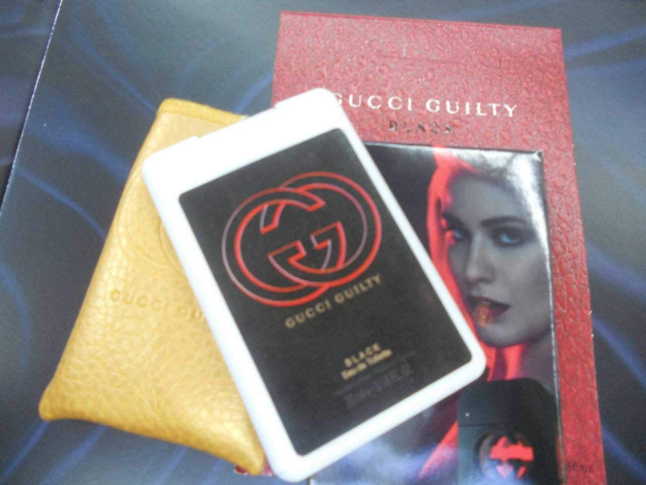 

Женский пробник духов в кожаном чехле Gucci Guilty Black Pour Femme 20ml