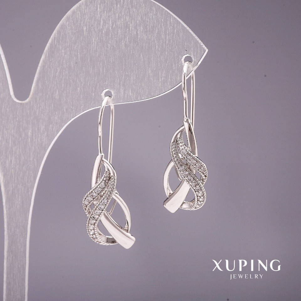 

Серьги Xuping стразы цвет белый 30х10мм родий