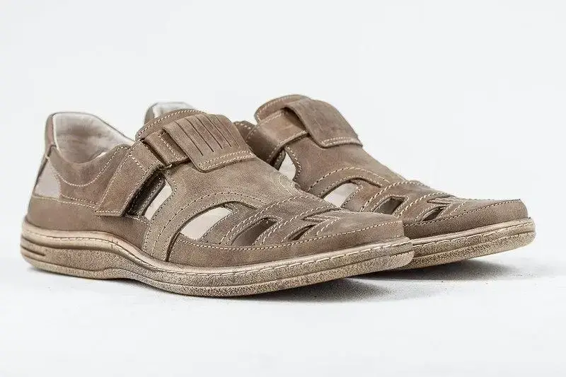 

Мужские кожаные летние туфли оливковые Comfort 42, Оливковый