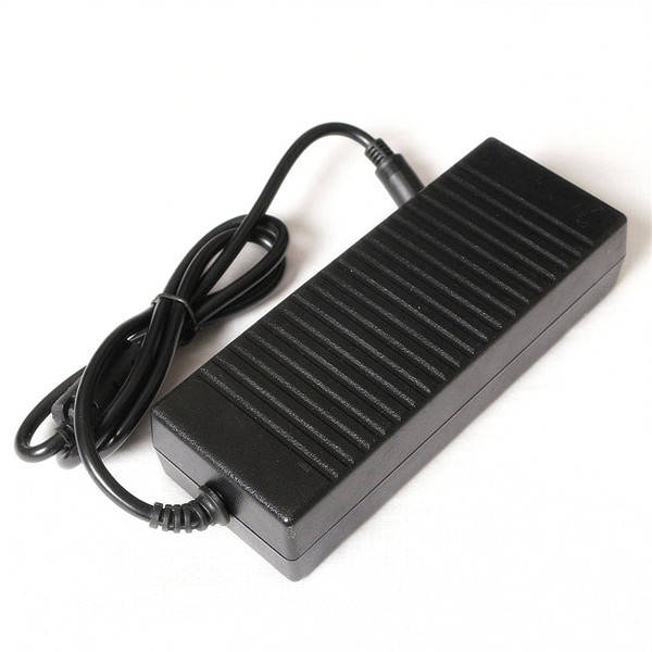 

Dilux - Блок питания 120W 10A 12V, 120Ватт 10А 12В, импульсный, розеточный.