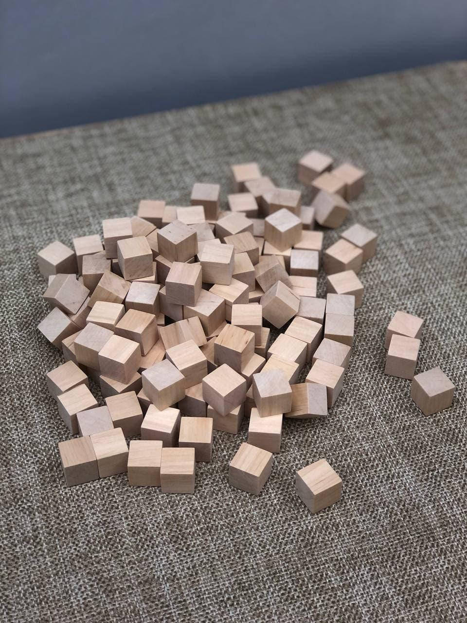 

Кубик из ольхи 2*2*2 см