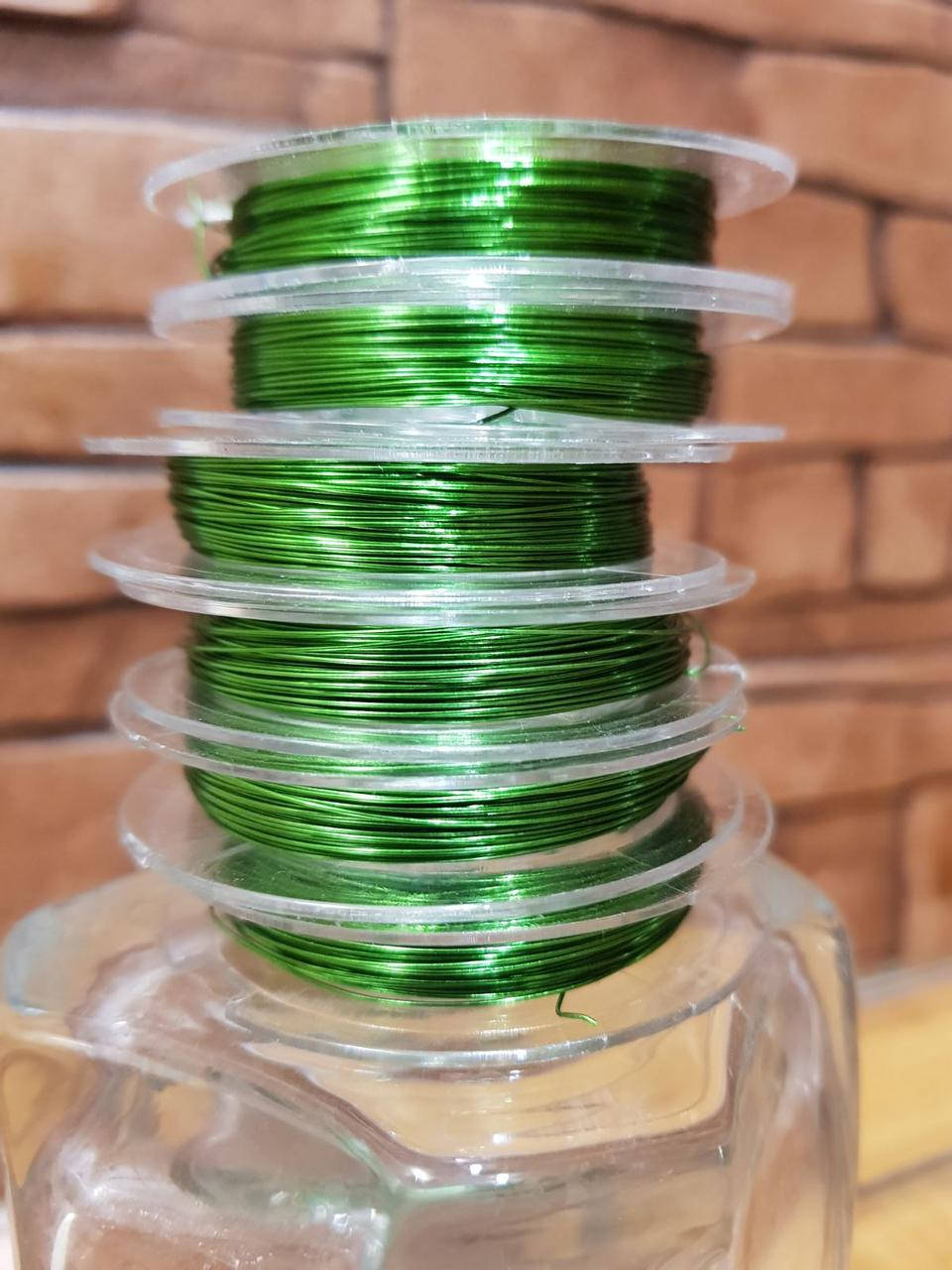 

Проволока для рукоделия (0,3 мм) в котушке 10 м. (зеленая) прозорая котушка