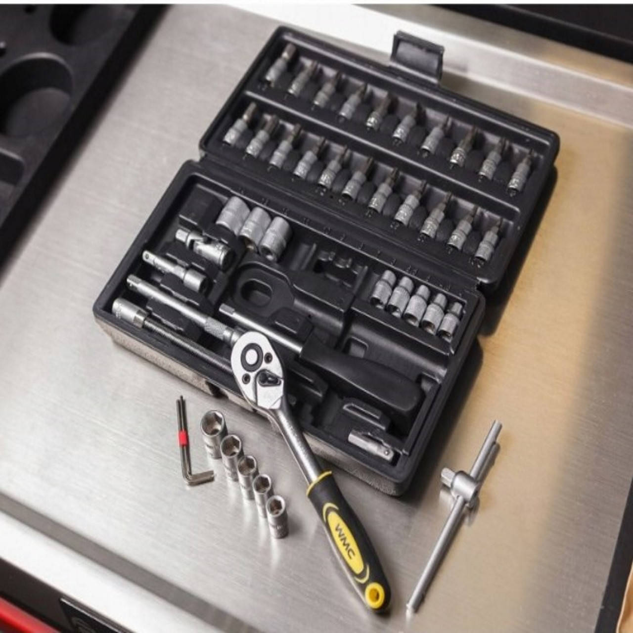 

Набор ручных инструментов 46 предметов для дома гаража авто на подарок мужу водителю 1/4" WMC TOOLS 2462-5