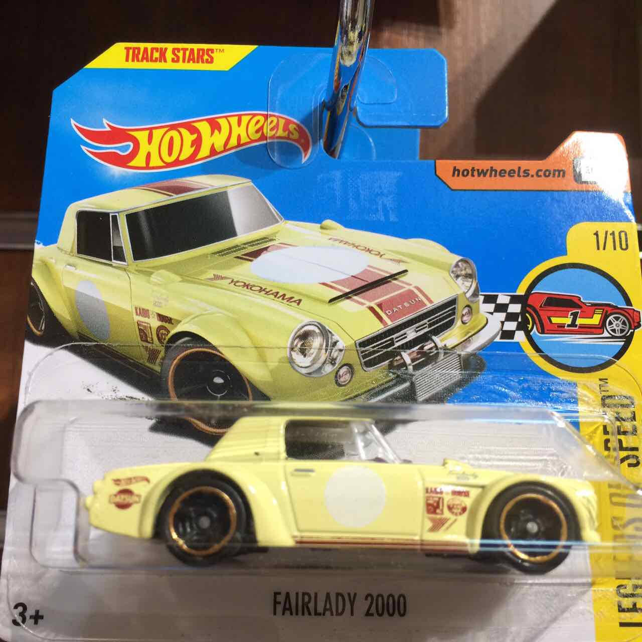 

Hot Wheels базова машинка, Разные цвета
