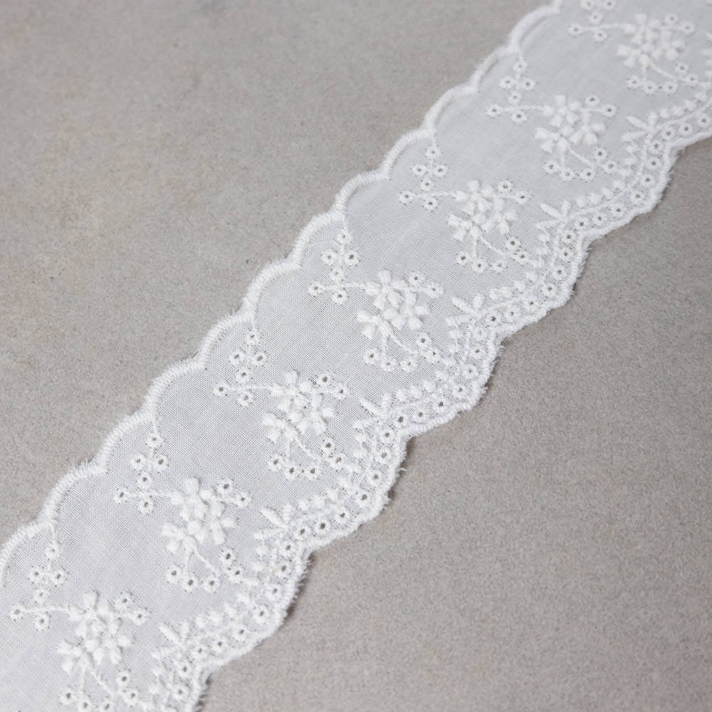 

Кружево Прошва Хлопковое Цветочки ширина 5 см БЕЛОЕ, Белый