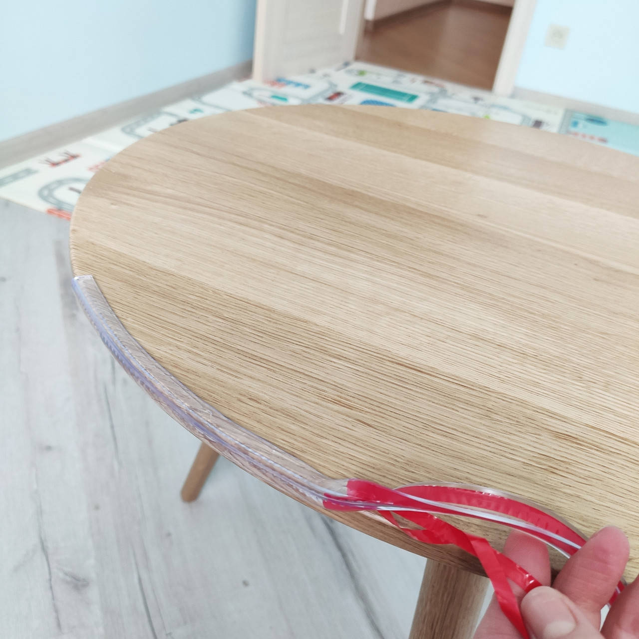 

Защитная силиконовая лента на торцы мебели (2м. стандартна)