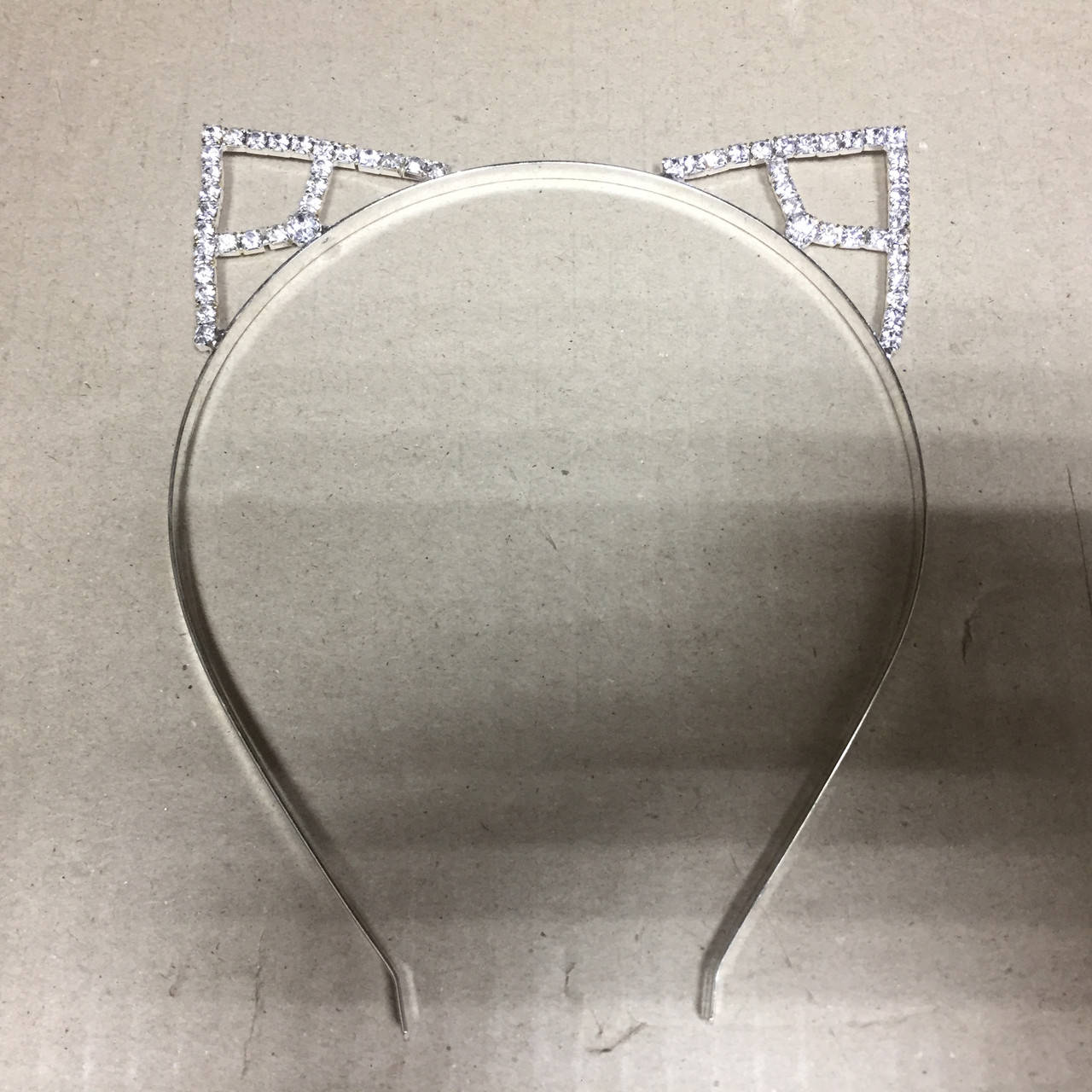 

Ушки Кошки со стразами на металлическом ободке