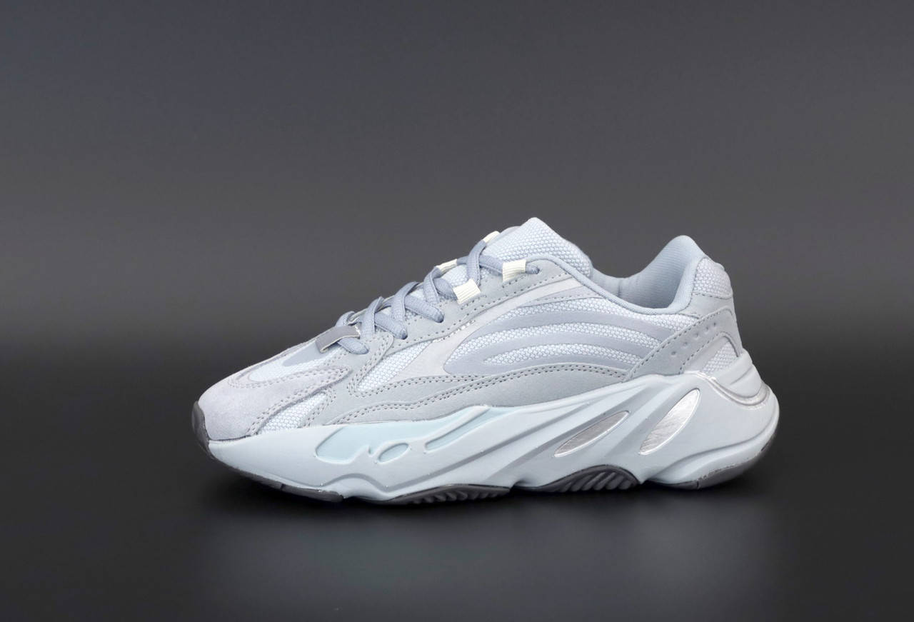 

Женские кроссовки Adidas Yeezy Boost 700 V2 Gray-Blue (Серо-Голубой) 38