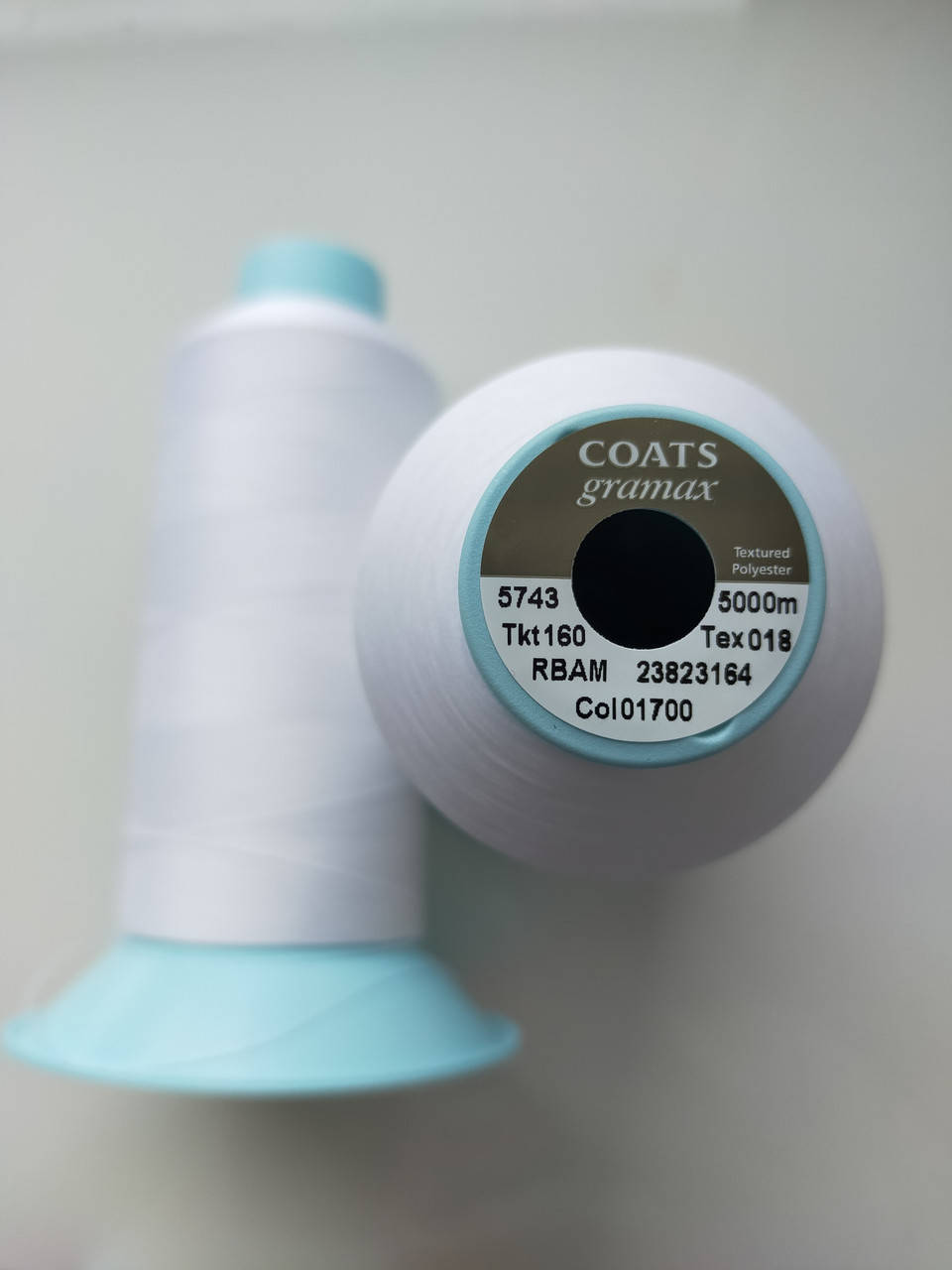 

Текстурована нитка Coats gramax 160/ 5000v / 01700 молочний, Белый