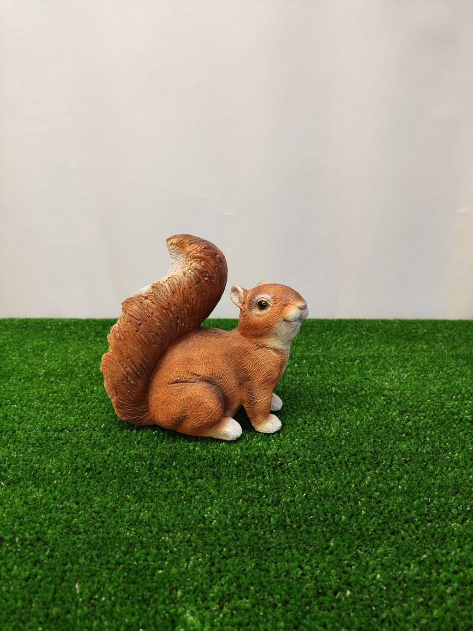 

Садовая фигура Белка. декоративная садовая фигура., Коричневый