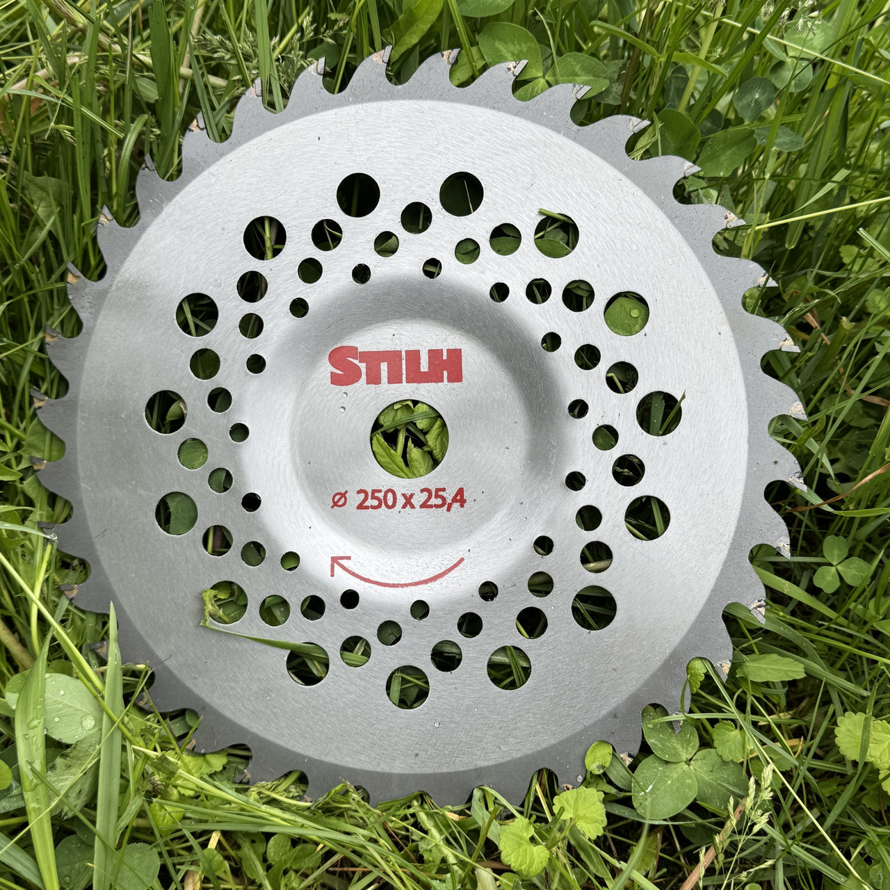 Диск напайний D250xd25,4xz36 ввігнутий для травокоса / бензокоси / кусторіза