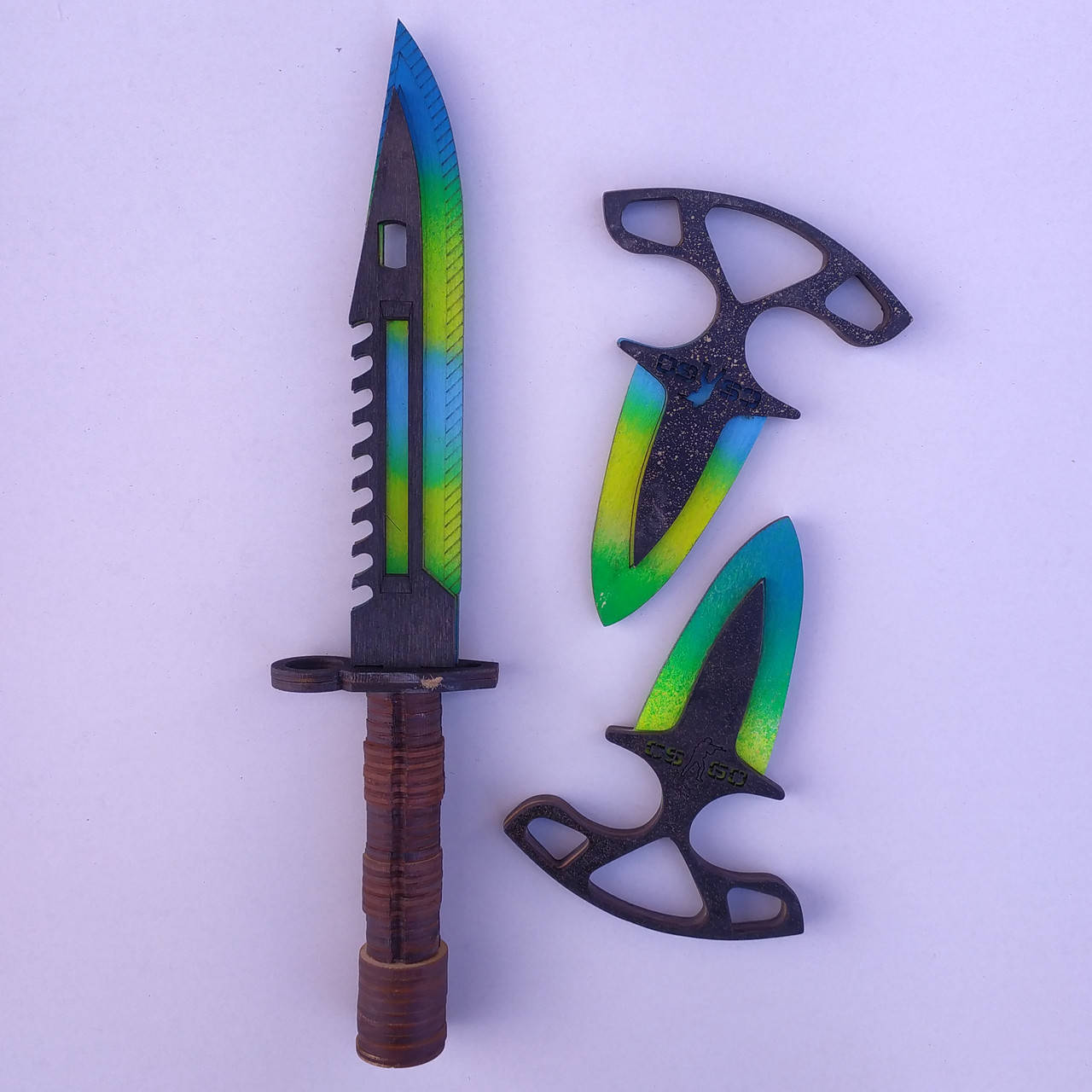 

Набор деревянных ножей из игры CS:GO (КС:ГО) 3 шт. Тычковые ножи, Штык Нож. Цвет: Синий Градиент.