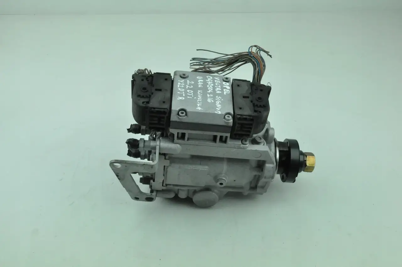 

Топливный насос высокого давления ТНВД OPEL VECTRA ZAFIRA 0470504216 под заказ 2-4 дн