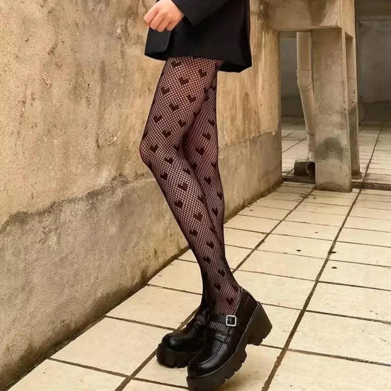 

Черные колготы в сетку с рисунком сердечек, Черный