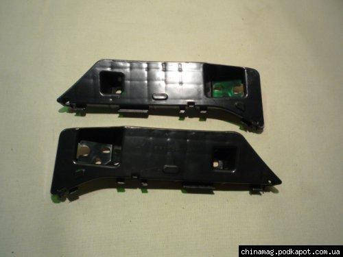 

Кронштейн бампера переднего левый Geely Emgrand EC-7/EC-7RV, 1068001655 Лицензия