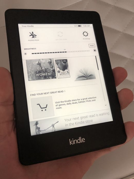 

Kindle Paperwhite. Как новый. На подарок. Гарантия. Из США