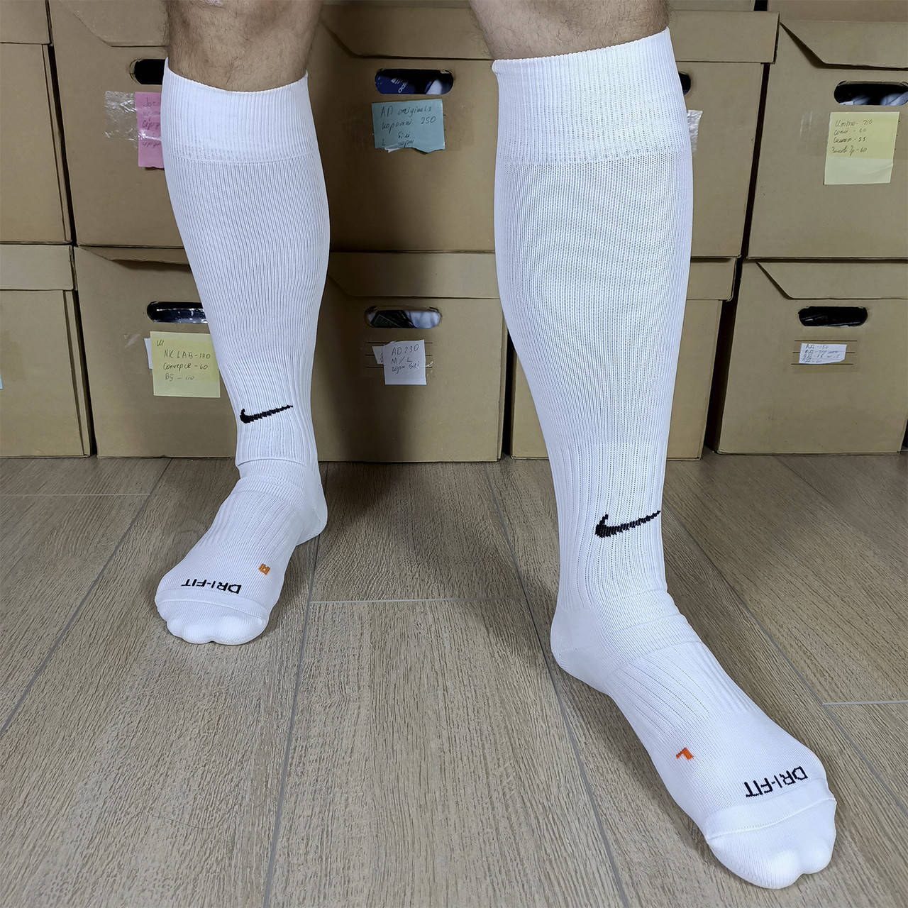 

Футбольные гетры Nike футбольні гетри найк