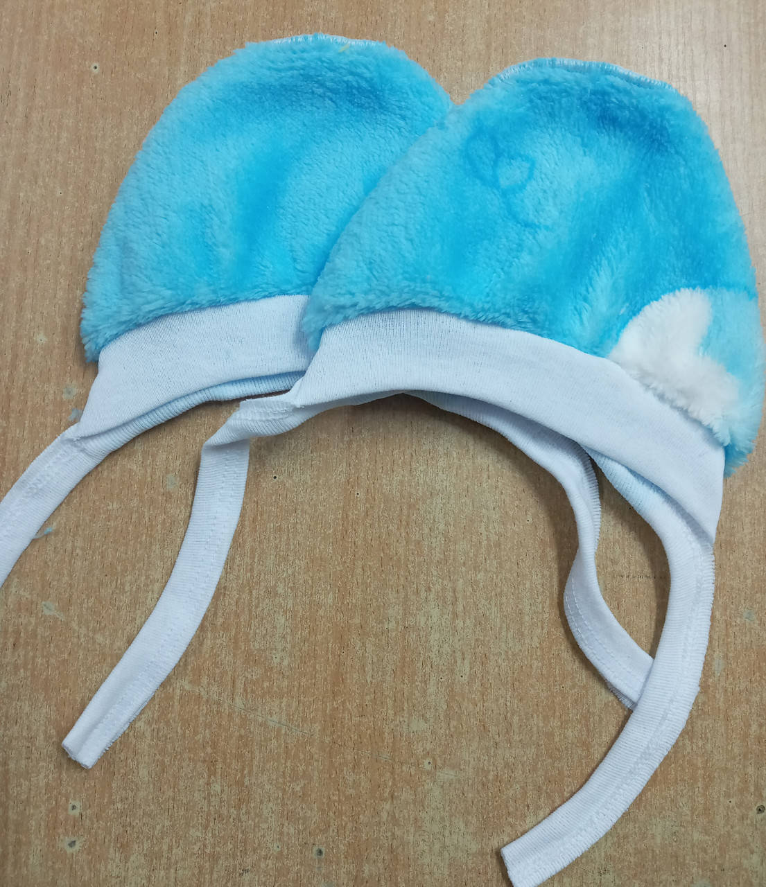 

Шапочка на завязках, р.68теплая