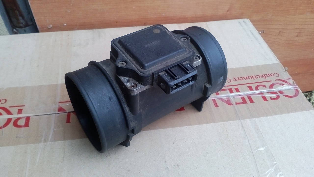 

Расходомер воздуха Opel Vectra B, Omega B, Опель Вектра Б, Омега Б 2,0 16V. 90411957, 5WK9150.