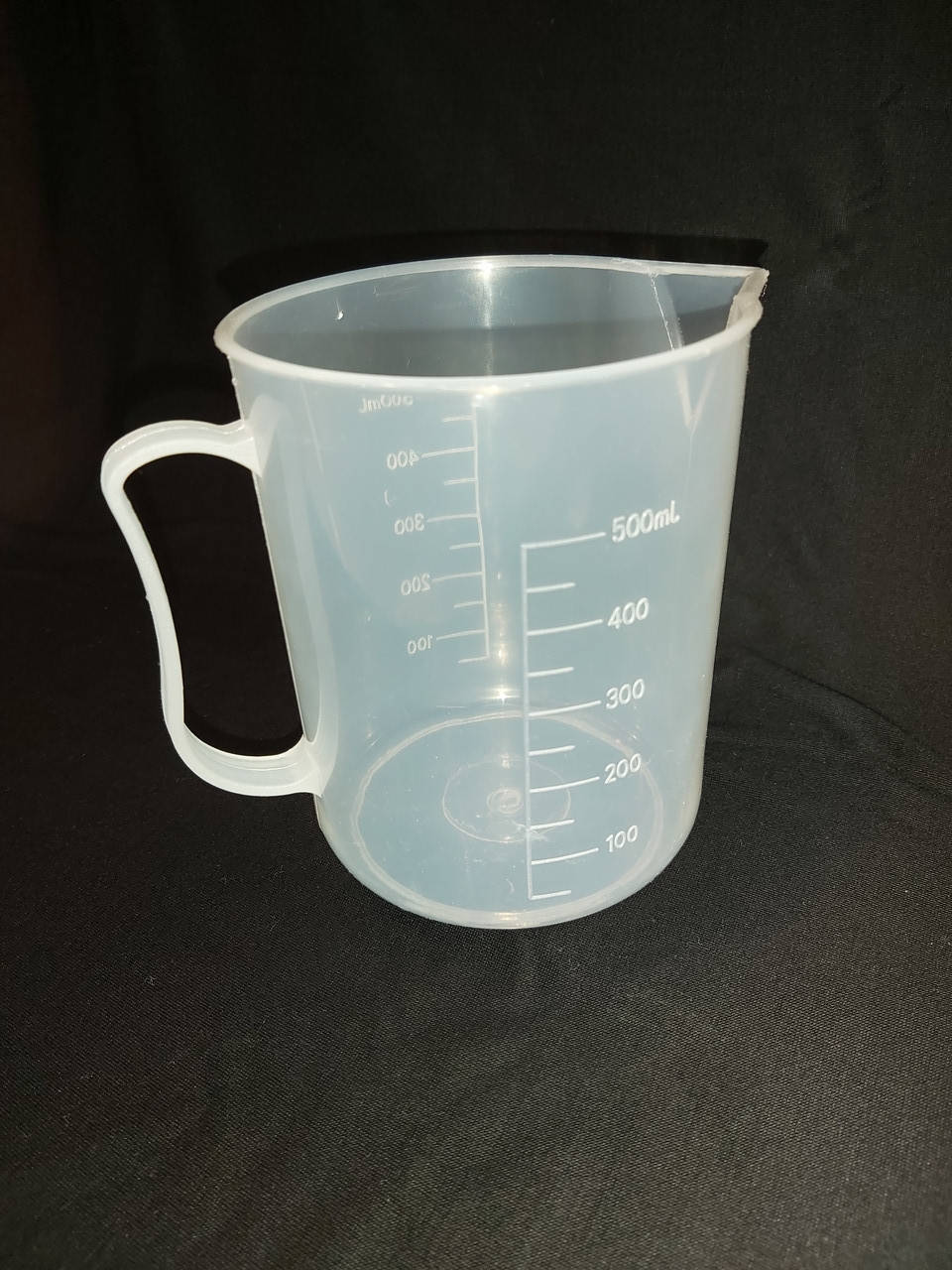 

Мензурка лабораторна поліпропіленова з ручкою 500 мл. ДСТУ, Белый