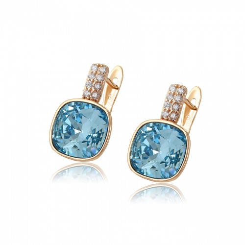 

Серьги с кристаллами Swarovski 37673 размер 18х11 мм цвет аквамариновый вес 4.5 г позолота 18К