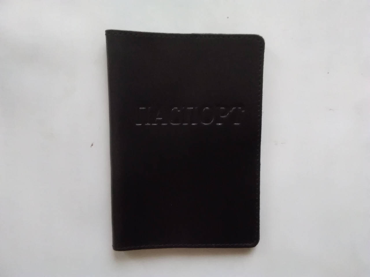 

Обложка на паспорт кожаная