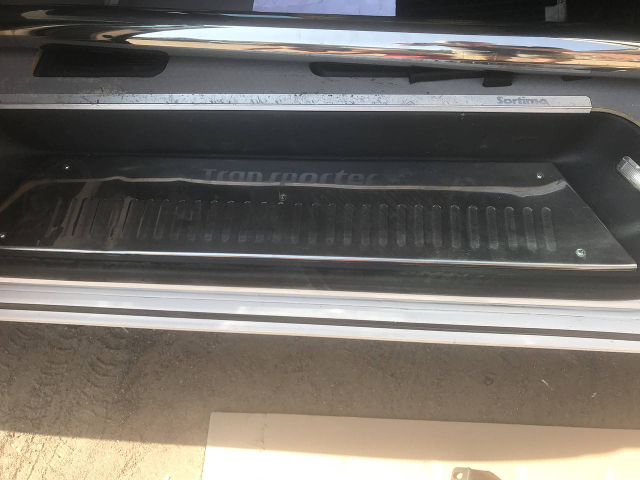 

Накладки на пороги внутренние Volkswagen Transporter T5