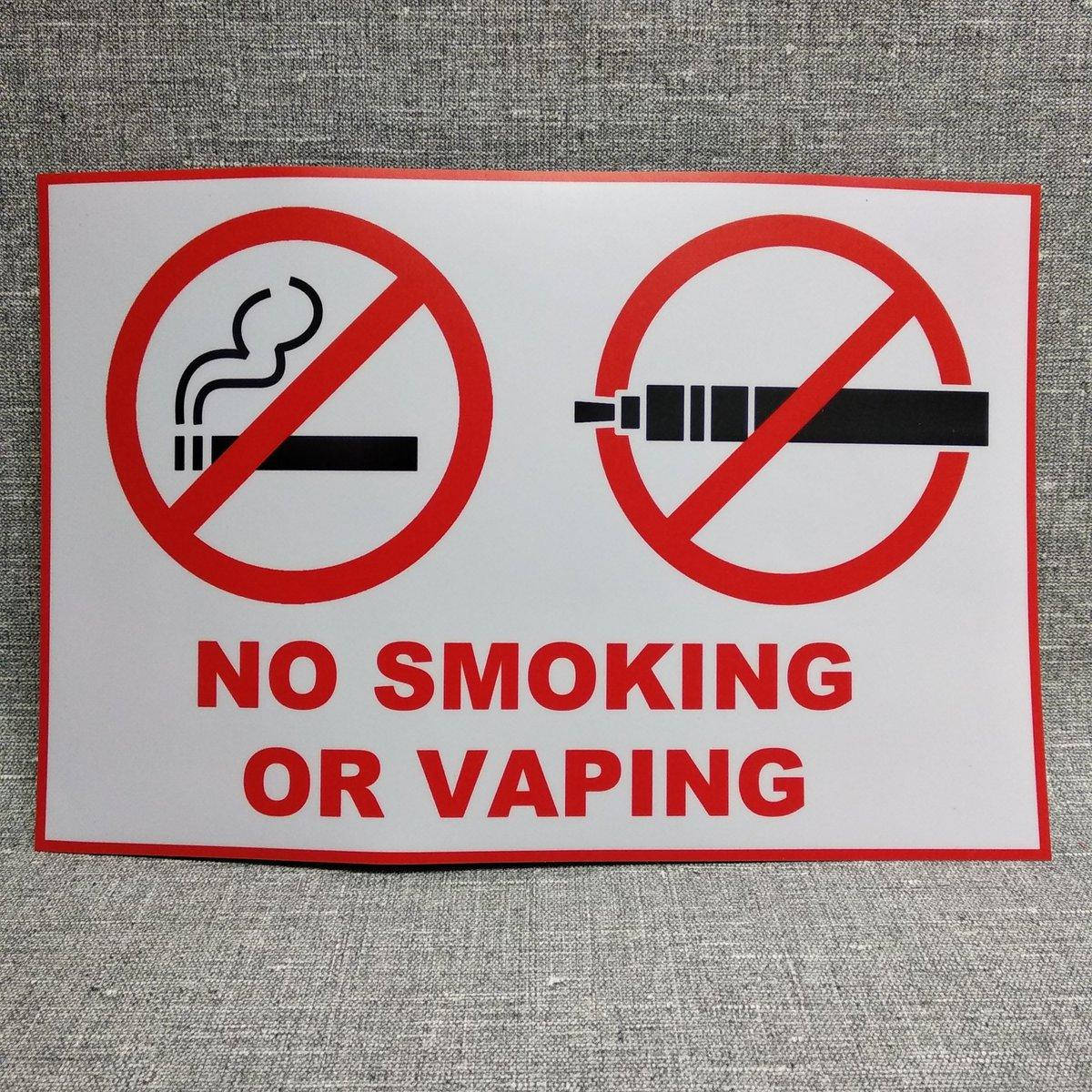

Наклейка "No smoking or vaping" (300х200 мм)