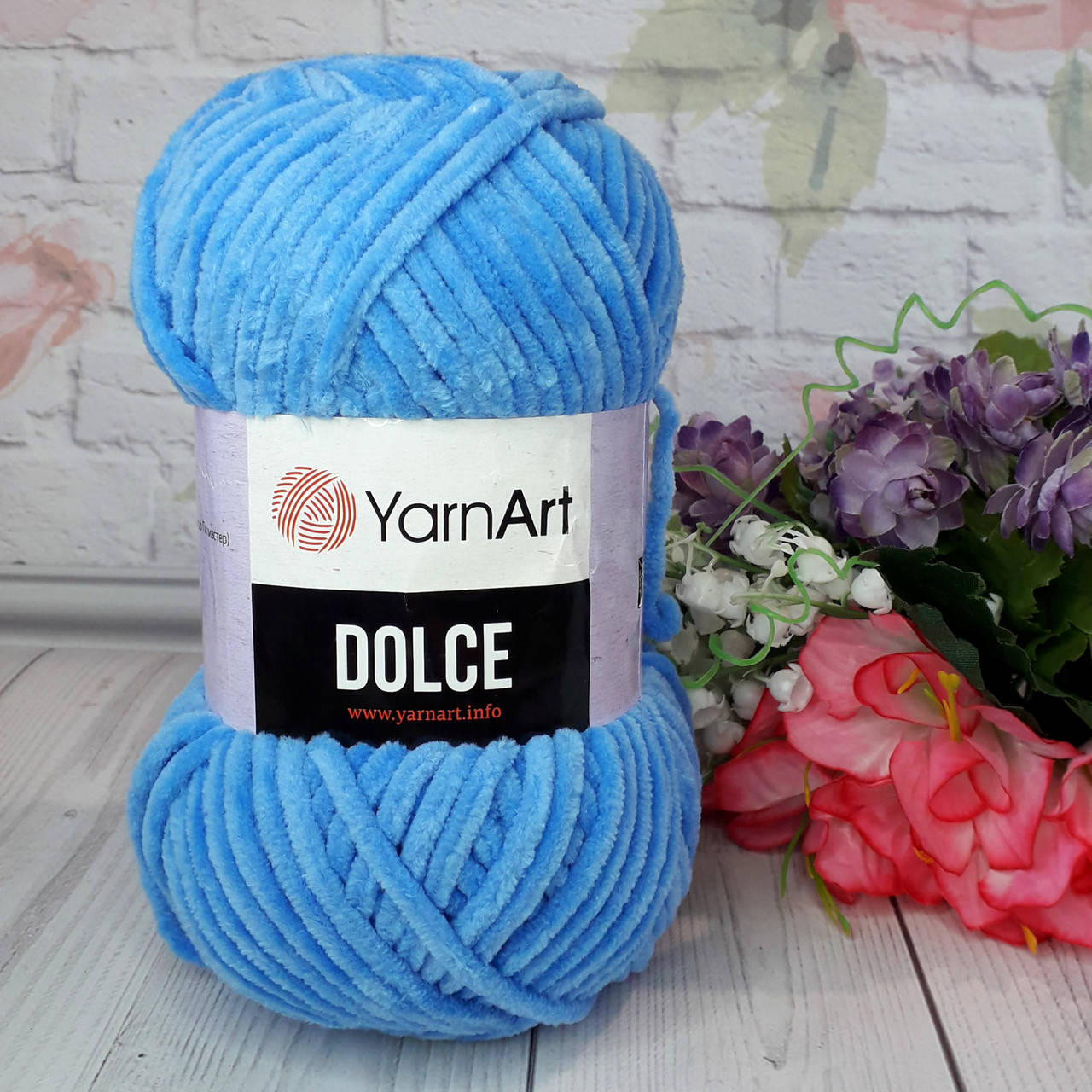 

Плюшева пряжа YarnArt Dolce (Ярнарт Дольче)