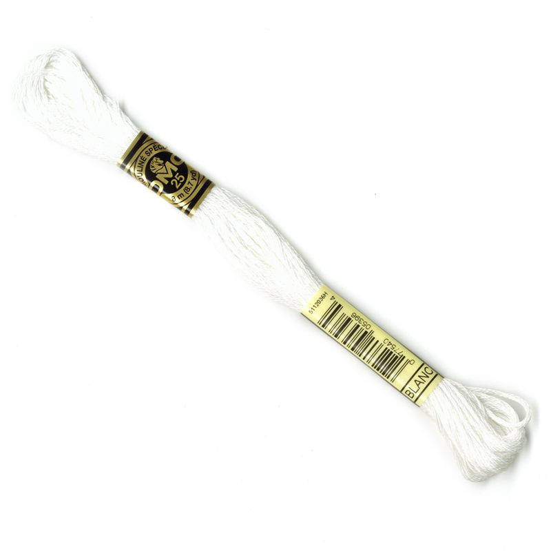 

Нитки мулине DMC blanc (Франция)