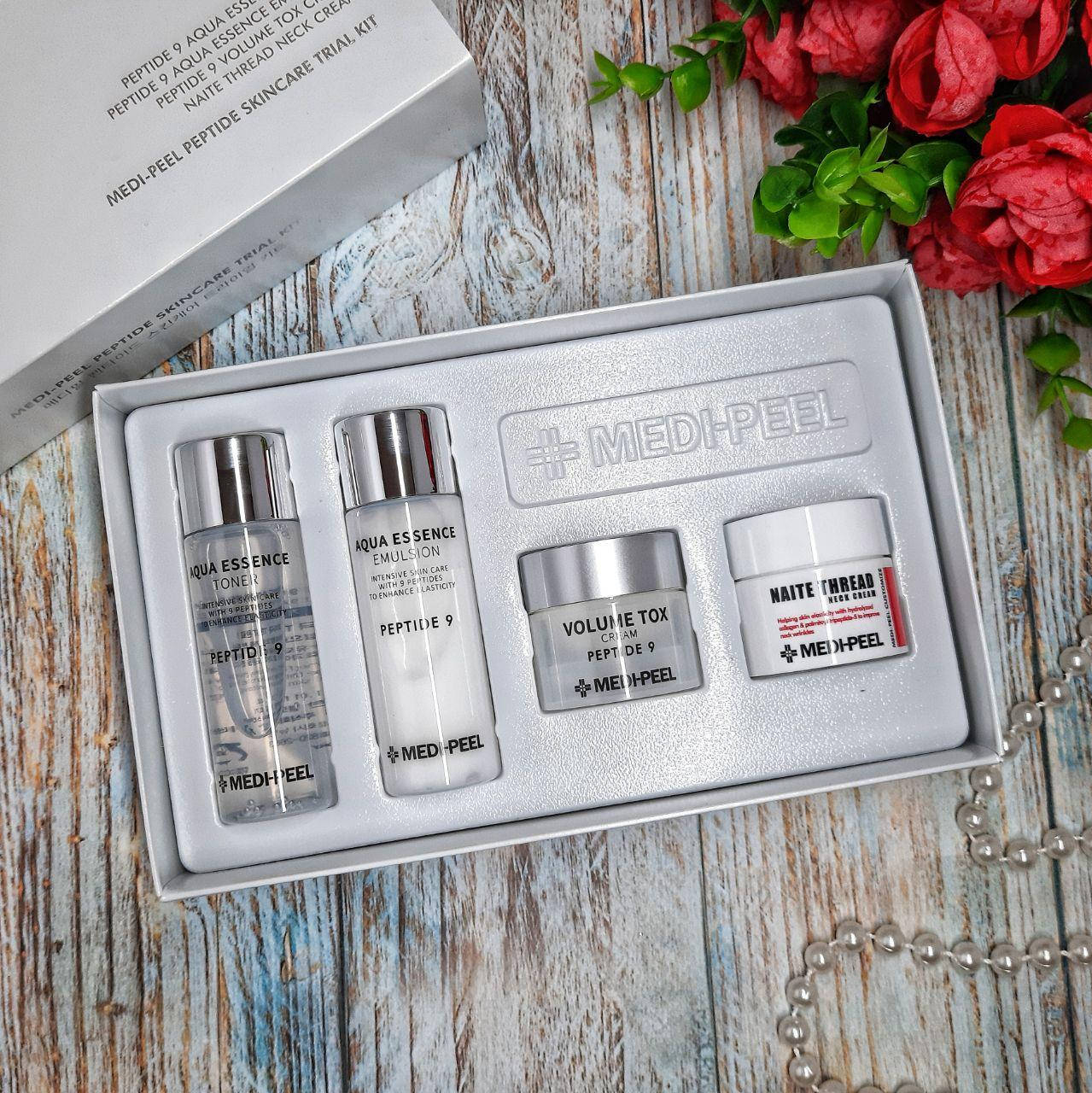 

Омолаживающий набор миниатюр с пептидами Medi Peel Peptide 9 Skincare Trial Kit