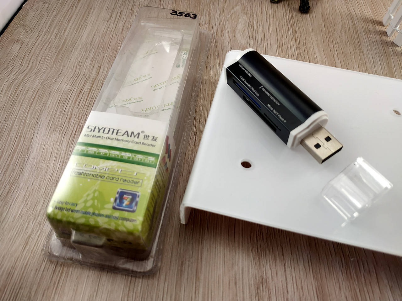 

Картридер универсальный Siyoteam All in one SD, Mini SD, Micro SD, M2 - черный