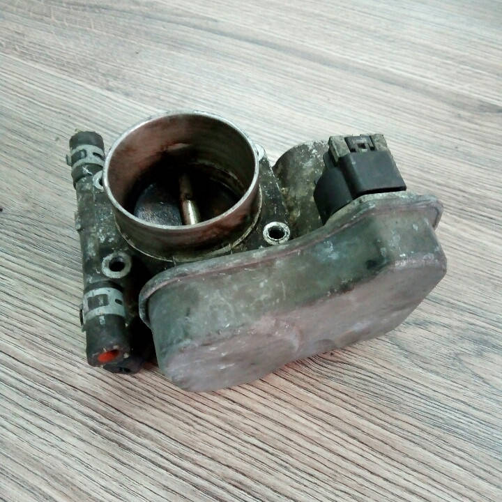 

Дросельная заслонка Opel Astra Corsa Meriva Vectra Zafira 1.4 1.6 25177983 9192122