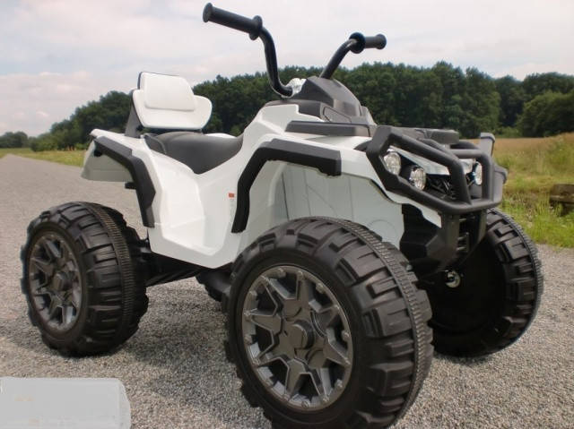 

Детский Квадроцикл на аккумуляторе M 3156 EBLR-1 белый. Разные цвета.