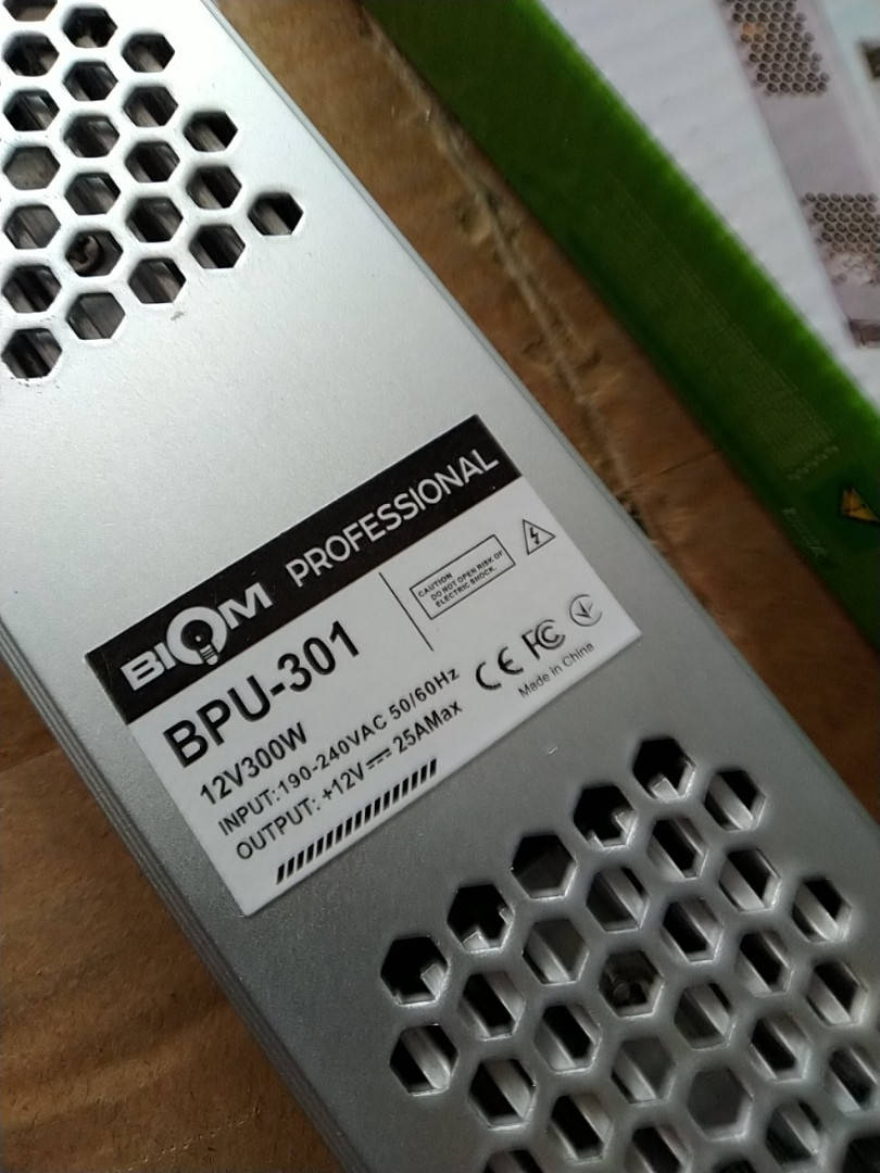 

Блок питания 12 Вольт BPU-300