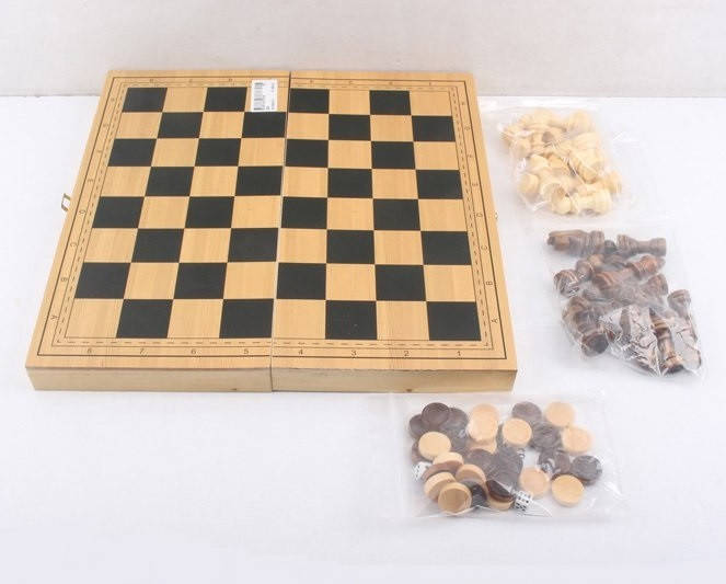 

Шахматы деревянные шашки нарды 3в1, поле 29*29 см, см. описание