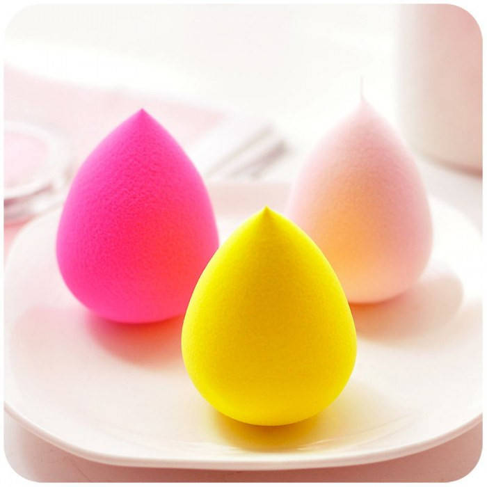 

Мягкие спонжи для нанесения макияжа BeautyBlender каплевидной формы разные цвета