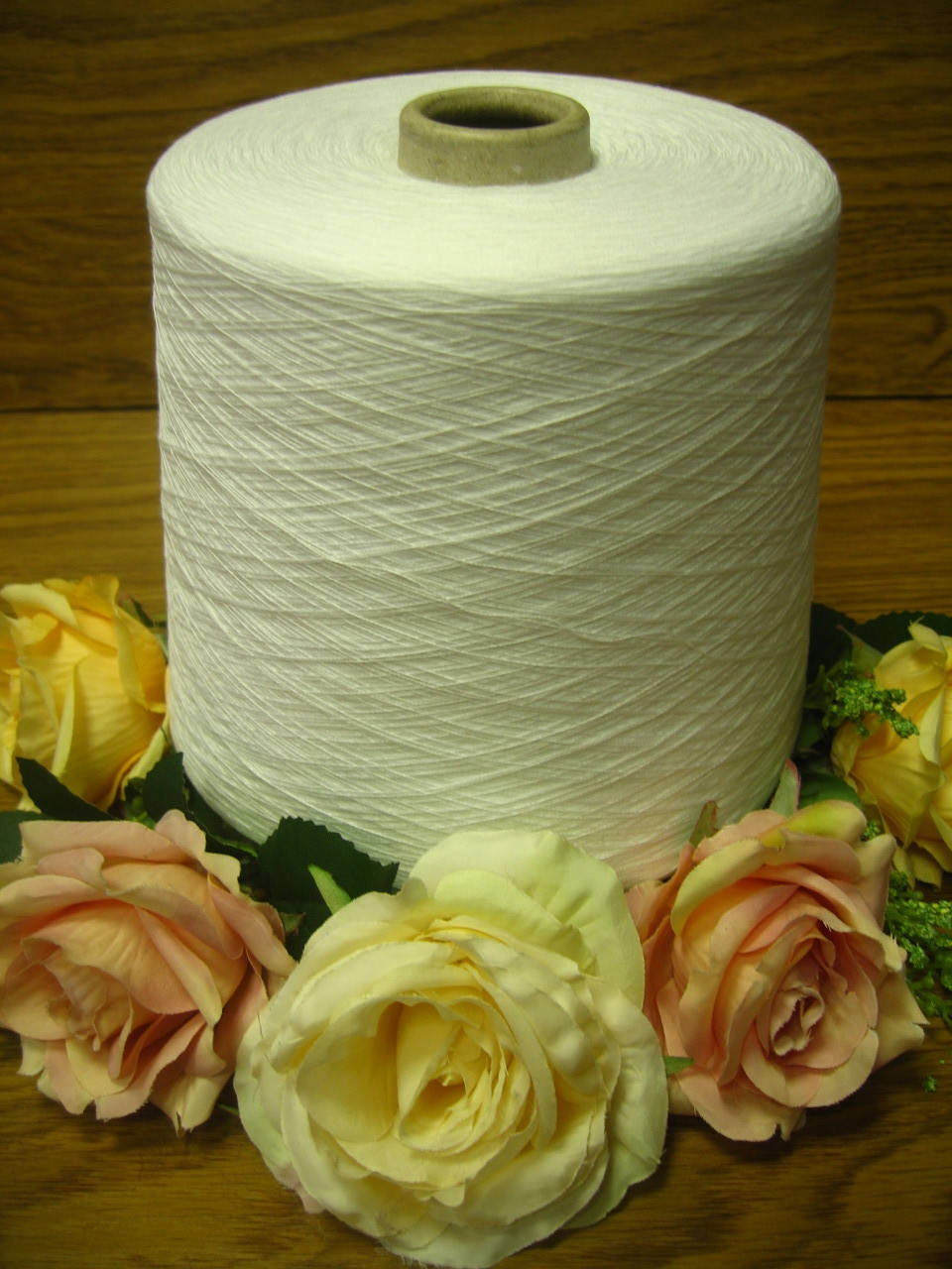 

Итальянская бобинная пряжа от Filartex art Galassia 100% Хлопок 1500 м. /100 гр. Белый