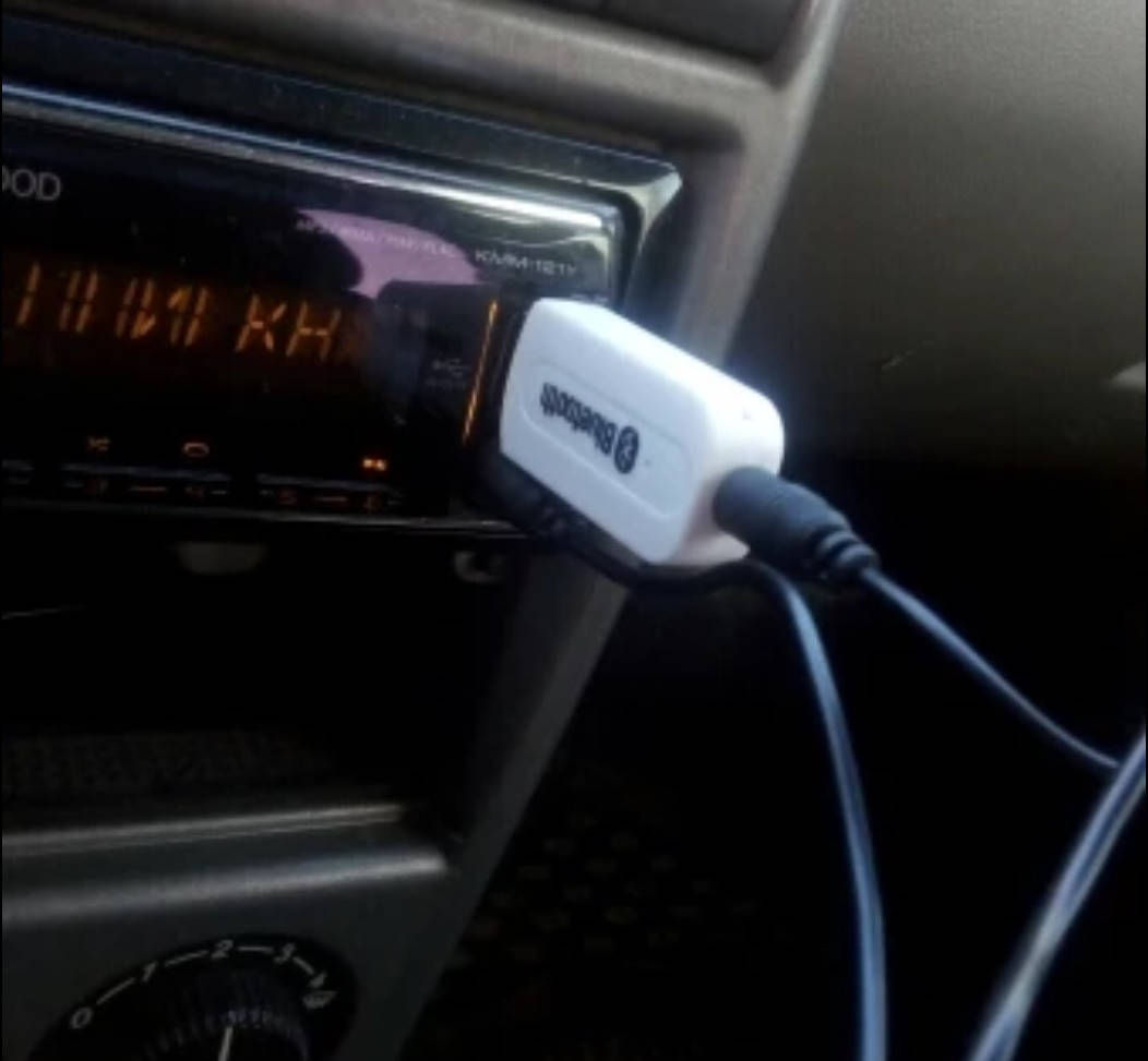 

USB Bluetooth music AUX / Блютус аукс с юсб питанием (v5.0, БЕЛЫЙ)