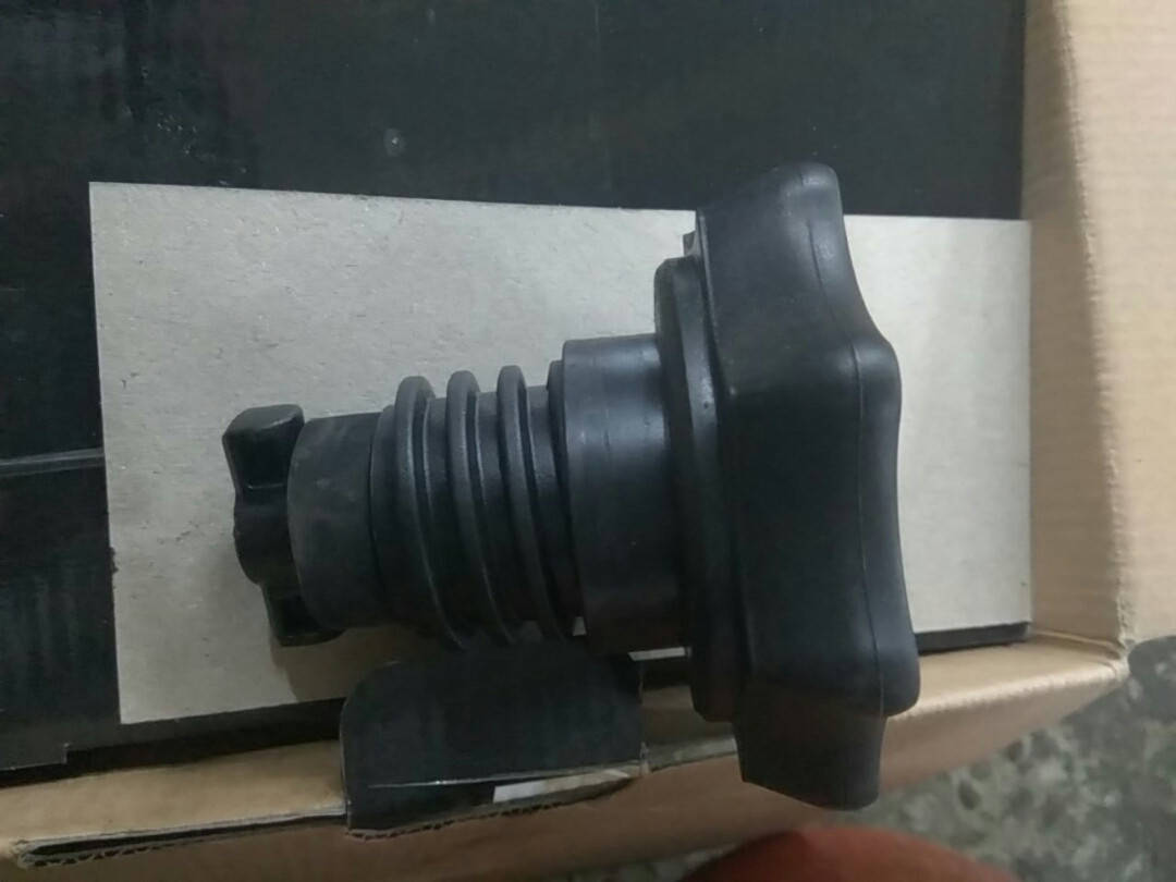 

Болт кріплення запаски Skoda octavia a5